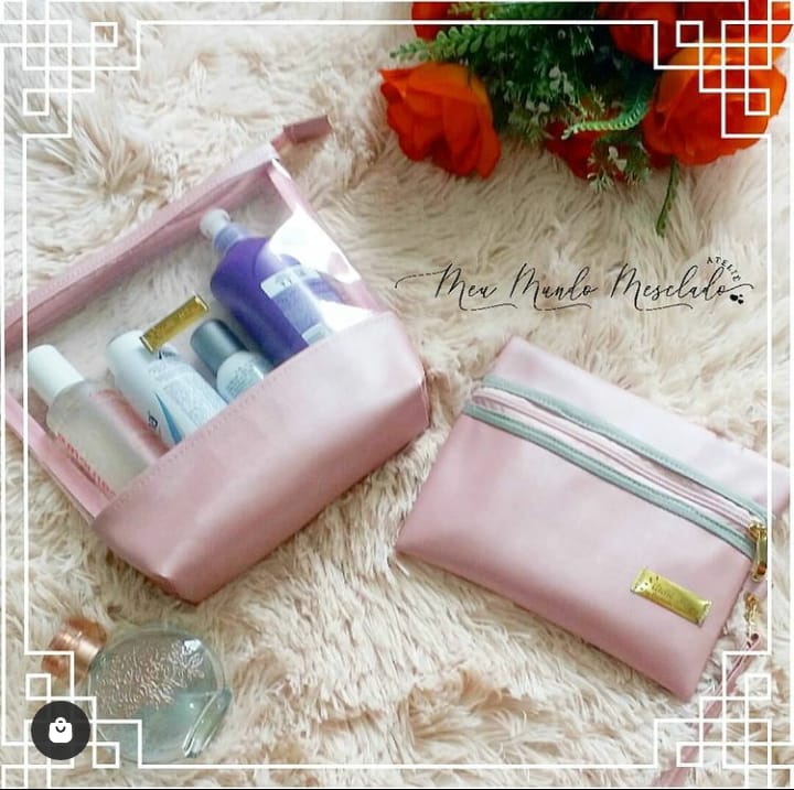 Kit Tifany  Clutch em Sintético e Necessaire Transparente